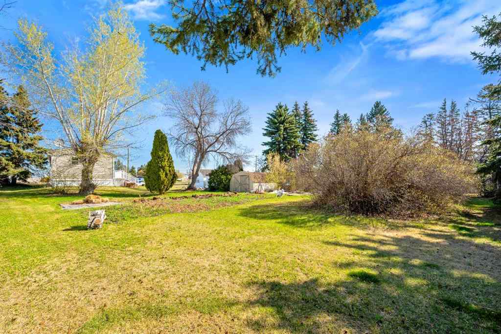 MLS® A2218505 - 5030 48 Avenue  in Kitscoty Kitscoty, Residential