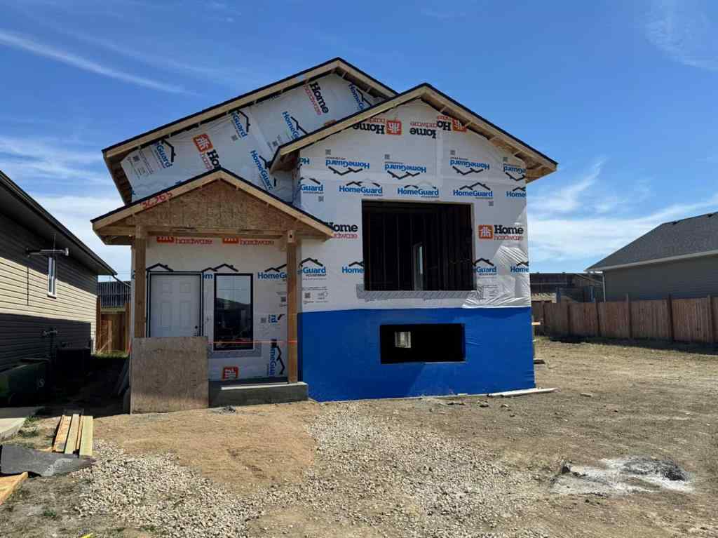 MLS® A2218534 - 3321 41 Avenue  in Aurora Lloydminster, Residential