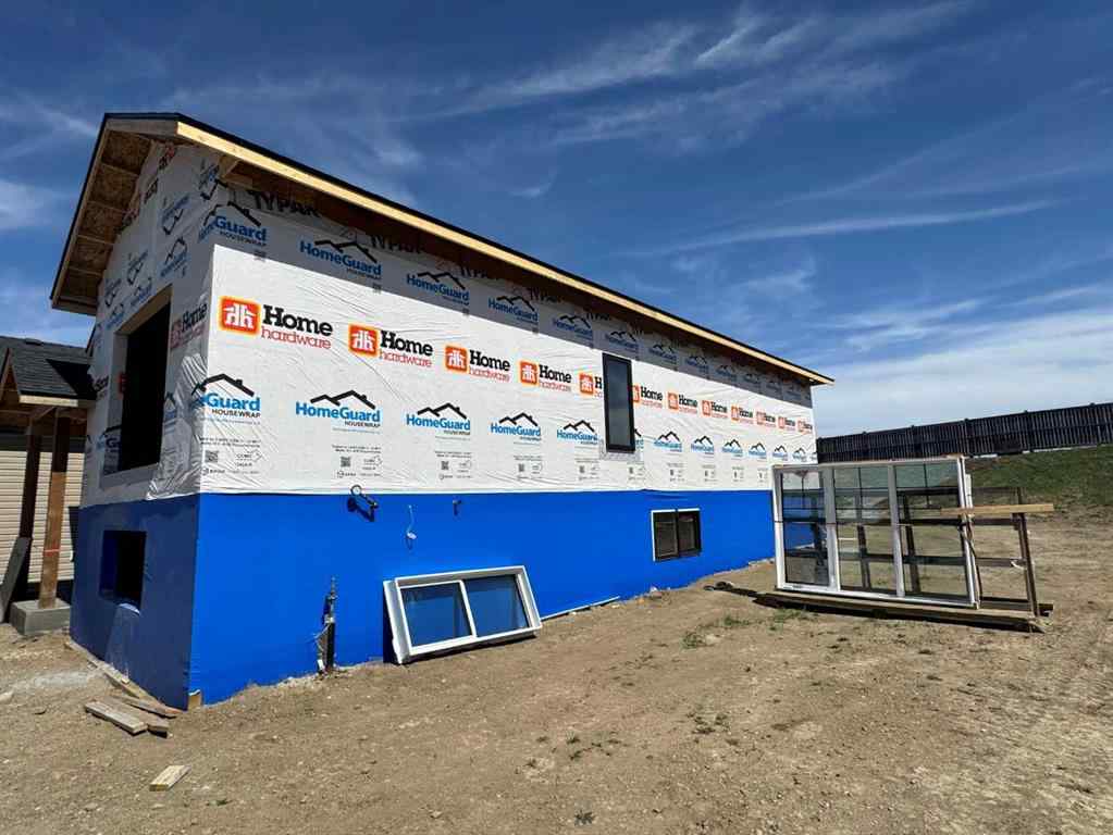 MLS® A2218534 - 3321 41 Avenue  in Aurora Lloydminster, Residential
