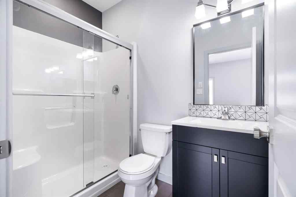 MLS® A2218534 - 3321 41 Avenue  in Aurora Lloydminster, Residential