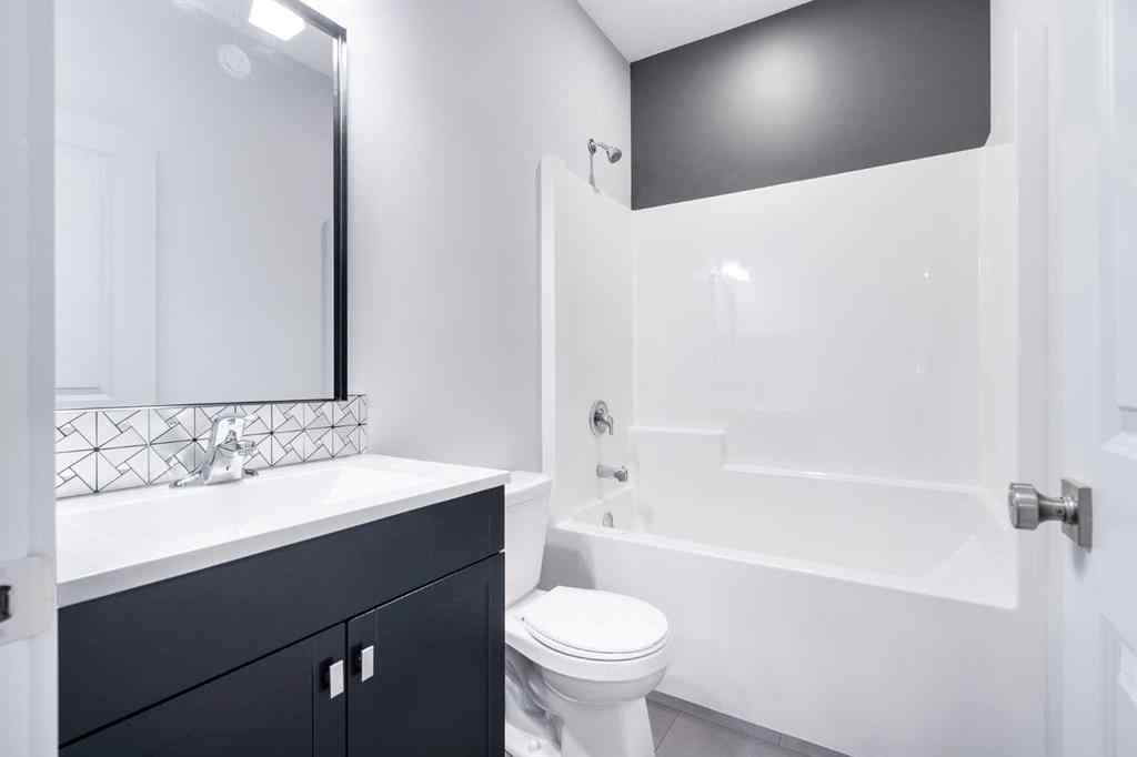MLS® A2218534 - 3321 41 Avenue  in Aurora Lloydminster, Residential