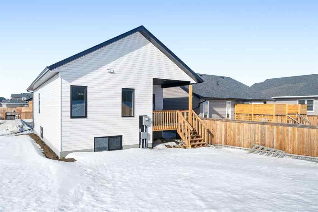 MLS® A2218534 - 3321 41 Avenue  in Aurora Lloydminster, Residential
