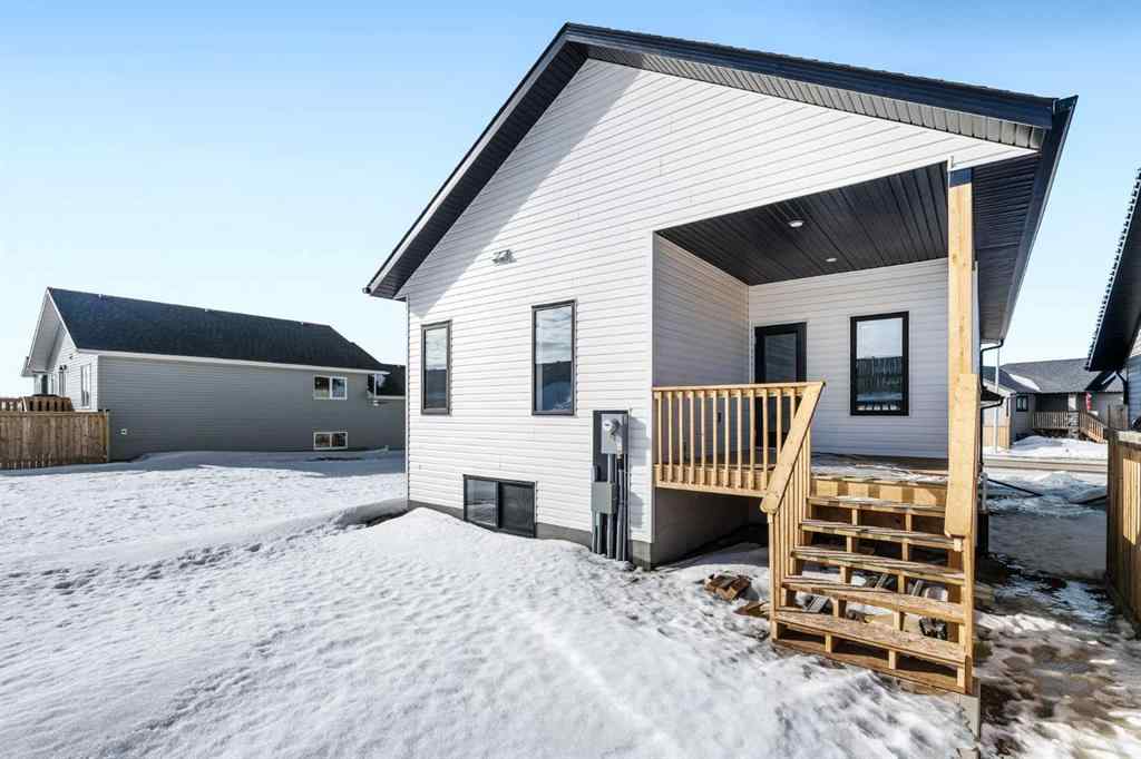 MLS® A2218534 - 3321 41 Avenue  in Aurora Lloydminster, Residential