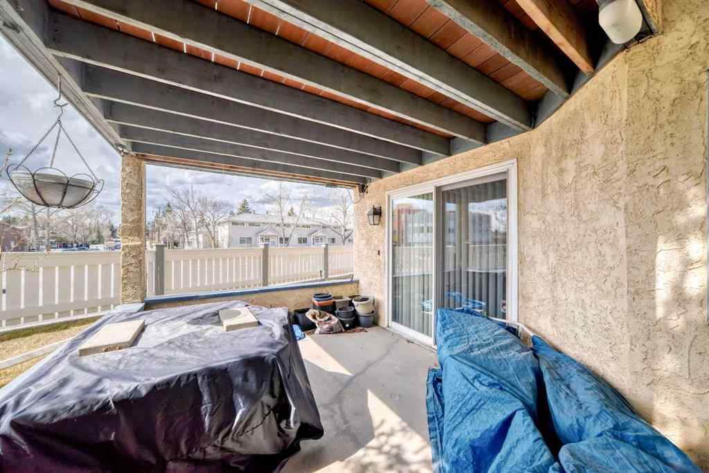 MLS® A2218539 - 51 Richelieu Court SW in Lincoln Park Calgary, Residential