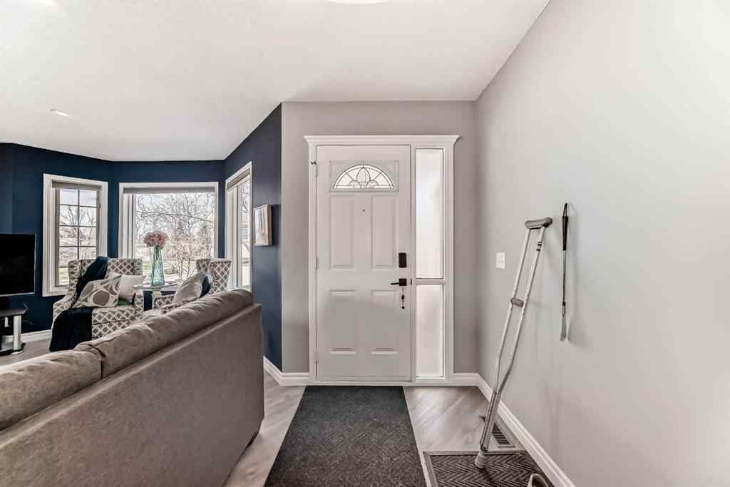 MLS® A2218539 - 51 Richelieu Court SW in Lincoln Park Calgary, Residential