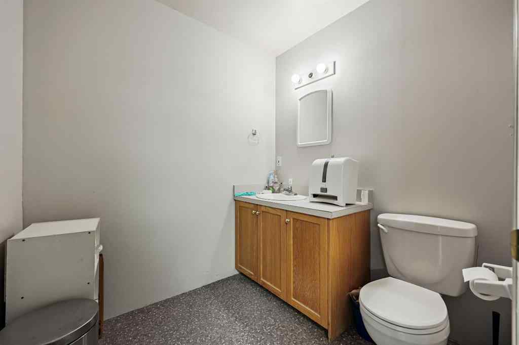 MLS® A2218550 - Unit #108, 112 1289 Highfield Crescent SE in Highfield Calgary, Commercial