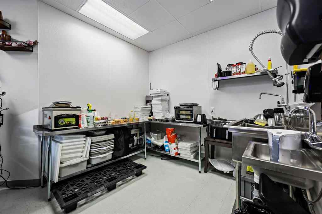 MLS® A2218550 - Unit #108, 112 1289 Highfield Crescent SE in Highfield Calgary, Commercial