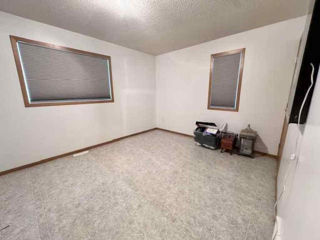 MLS® A2218623 - 5210 57 Street  in West Lloydminster Lloydminster, Residential