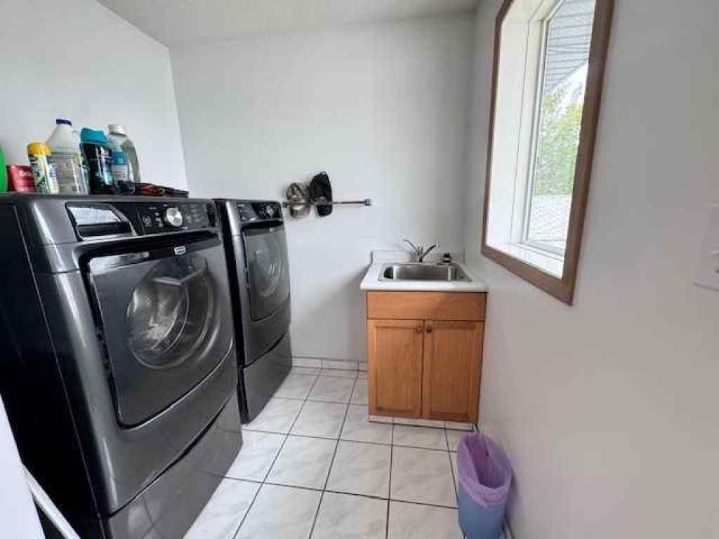 MLS® A2218623 - 5210 57 Street  in West Lloydminster Lloydminster, Residential