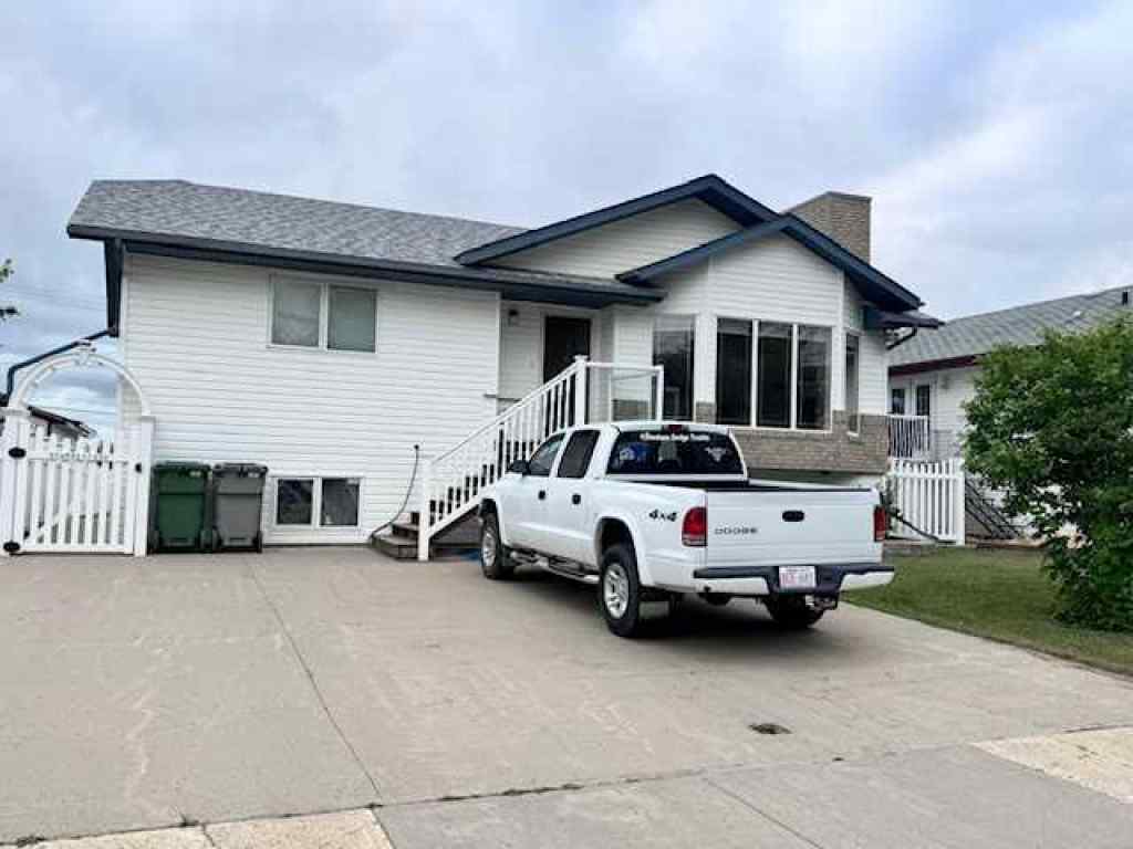 MLS® A2218623 - 5210 57 Street  in West Lloydminster Lloydminster, Residential