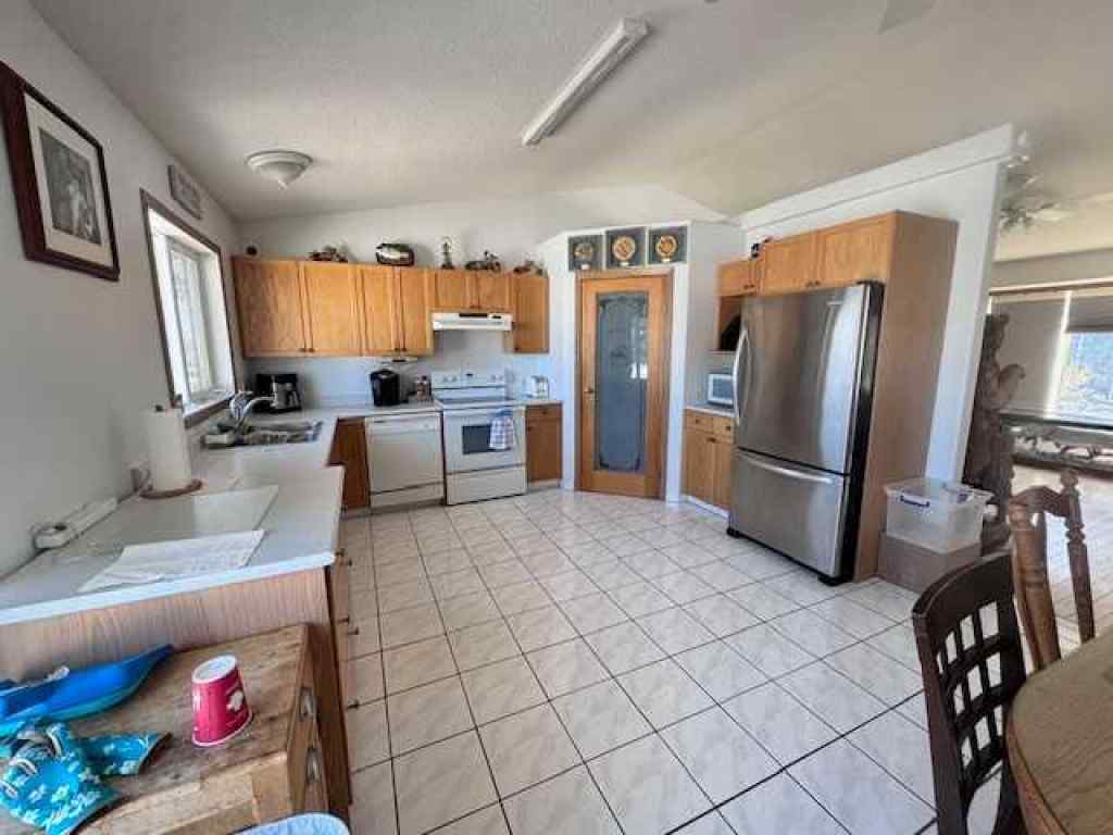 MLS® A2218623 - 5210 57 Street  in West Lloydminster Lloydminster, Residential