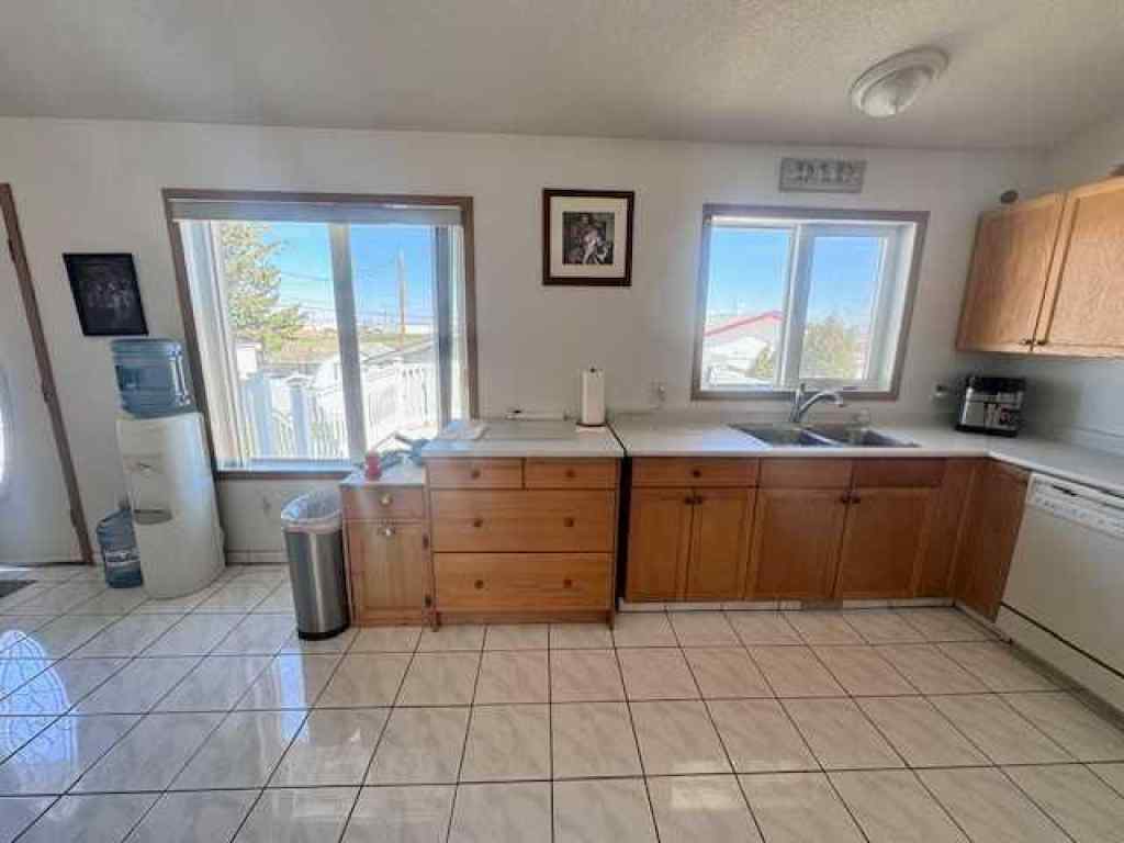 MLS® A2218623 - 5210 57 Street  in West Lloydminster Lloydminster, Residential