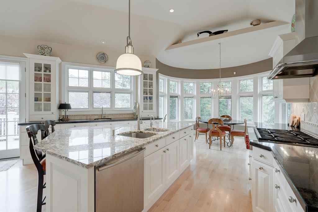 MLS® A2218696 - 107 Lougheed Circle  in NONE Banff, Residential