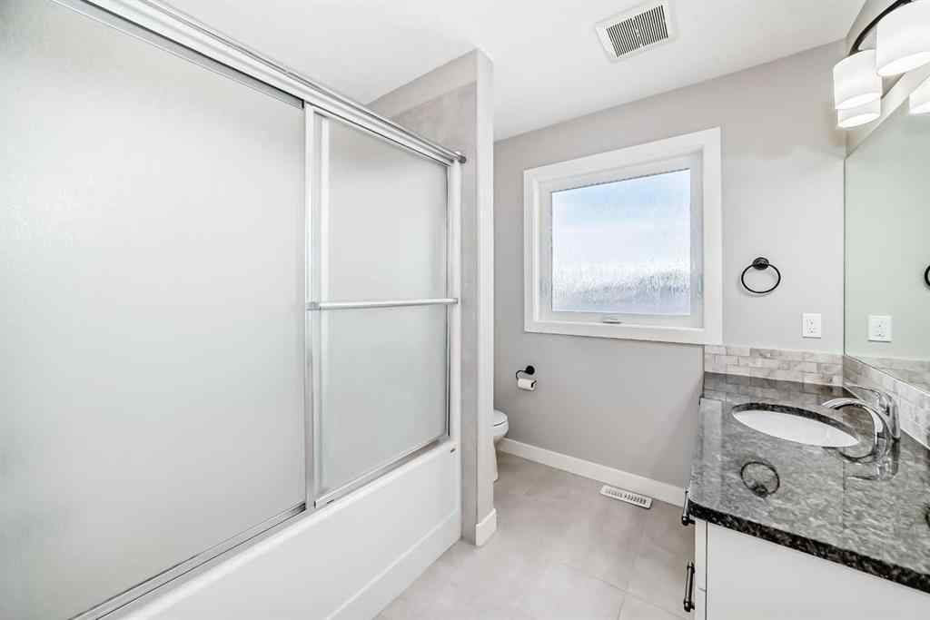 MLS® A2218706 - 636 Aquitania Boulevard W in Garry Station Lethbridge, Residential