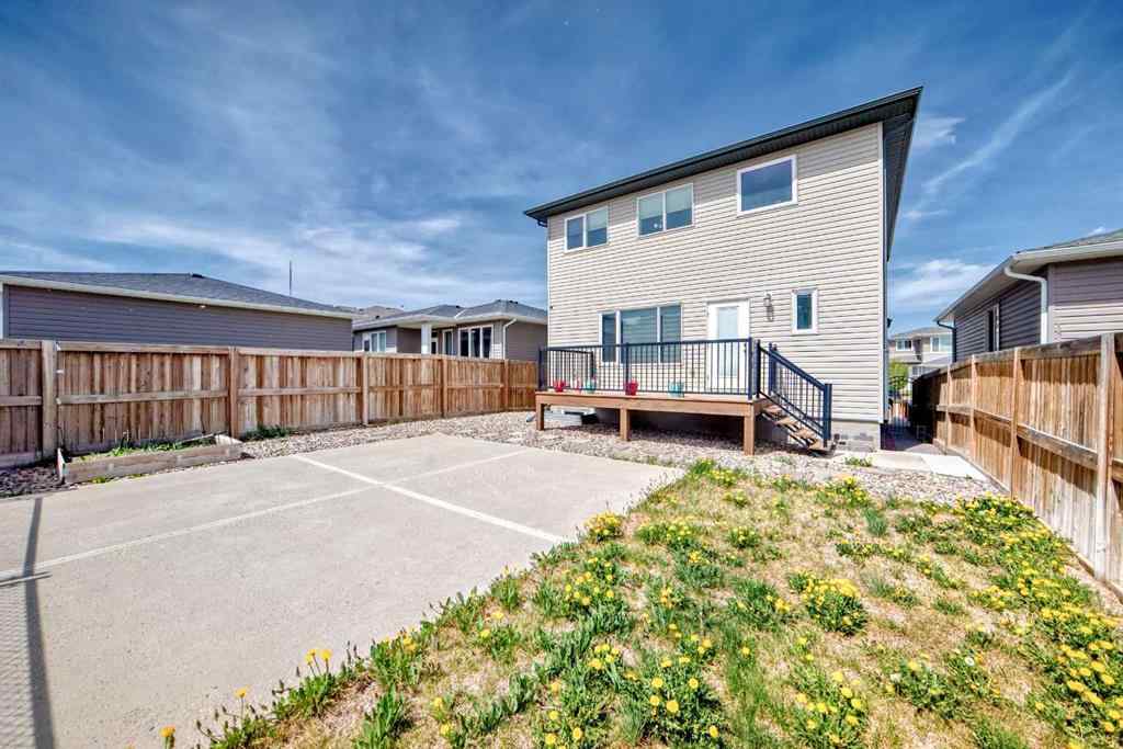 MLS® A2218706 - 636 Aquitania Boulevard W in Garry Station Lethbridge, Residential