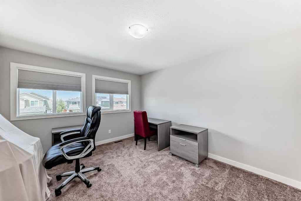 MLS® A2218706 - 636 Aquitania Boulevard W in Garry Station Lethbridge, Residential