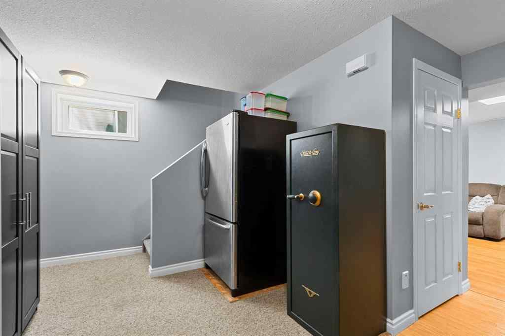 MLS® A2218742 - 56 Collins Crescent  in NONE Crossfield, Residential