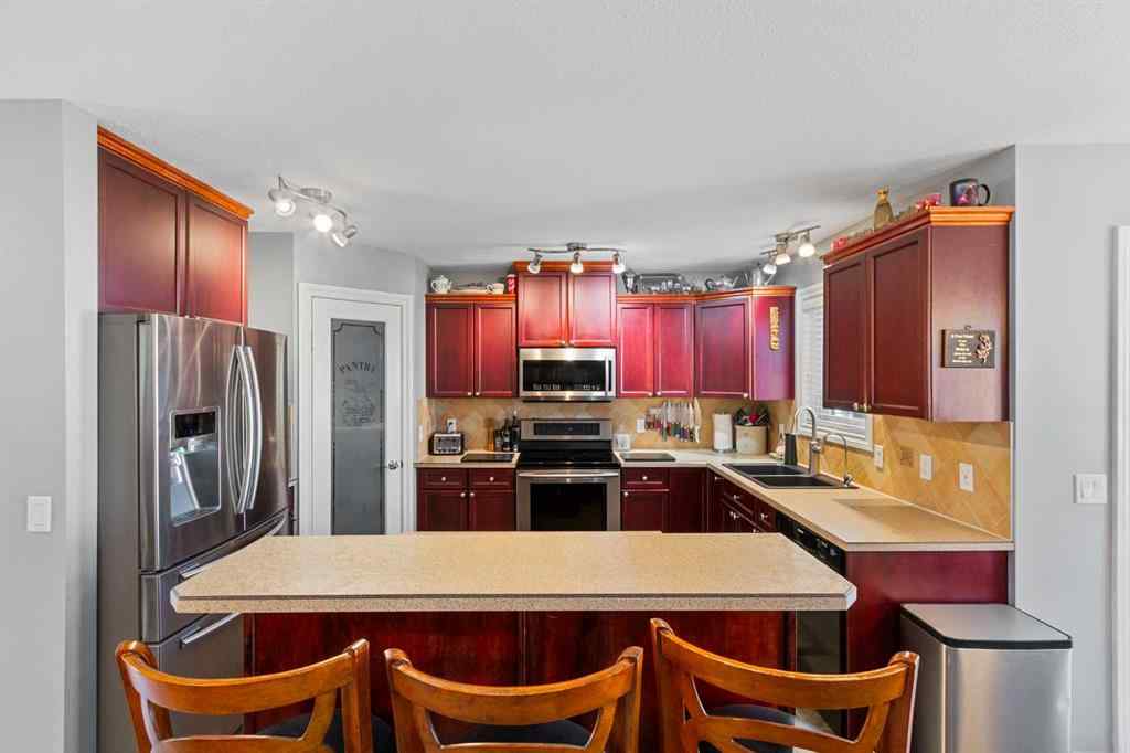 MLS® A2218742 - 56 Collins Crescent  in NONE Crossfield, Residential