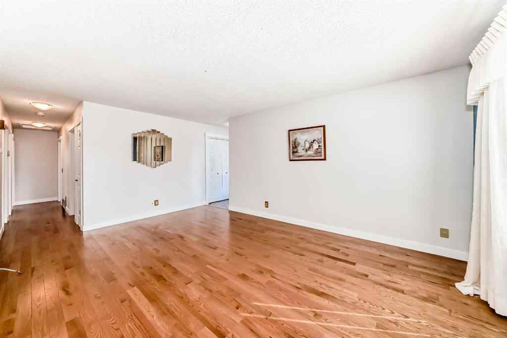 MLS® A2218756 - 3416 60 Street NE in Temple Calgary, Residential