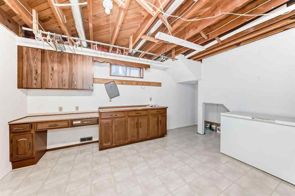 MLS® A2218756 - 3416 60 Street NE in Temple Calgary, Residential