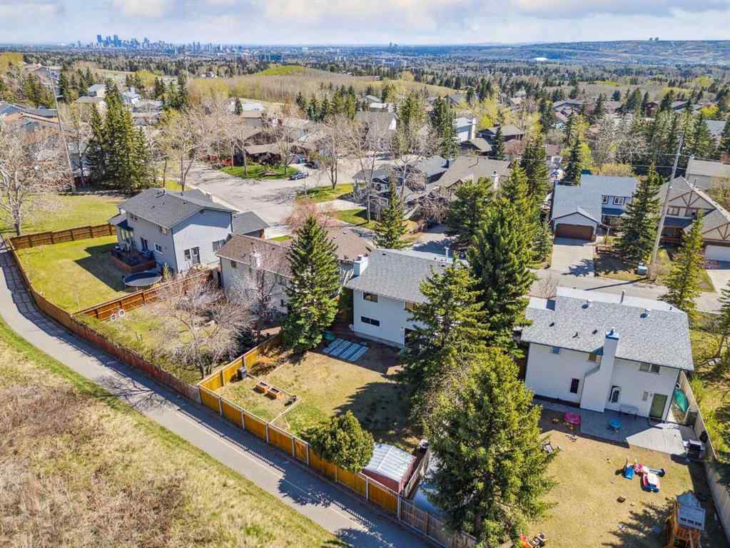 MLS® A2218766 - 72 Hawkley Valley Road NW in Hawkwood Calgary, Residential