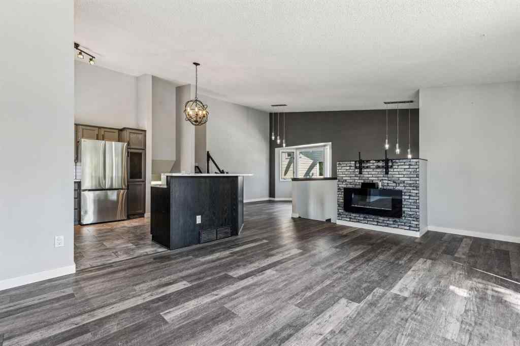 MLS® A2218766 - 72 Hawkley Valley Road NW in Hawkwood Calgary, Residential