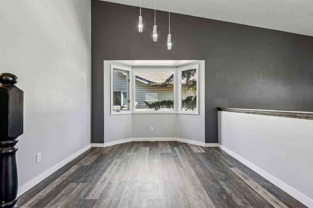 MLS® A2218766 - 72 Hawkley Valley Road NW in Hawkwood Calgary, Residential