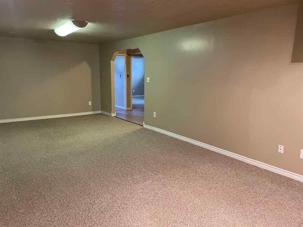 MLS® A2218793 - 11211 109 Avenue Close   in NONE Fairview, Residential