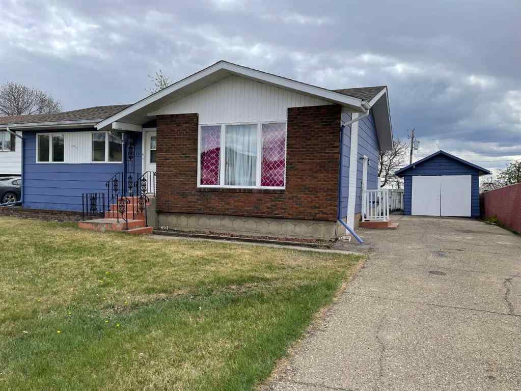 MLS® A2218793 - 11211 109 Avenue Close   in NONE Fairview, Residential