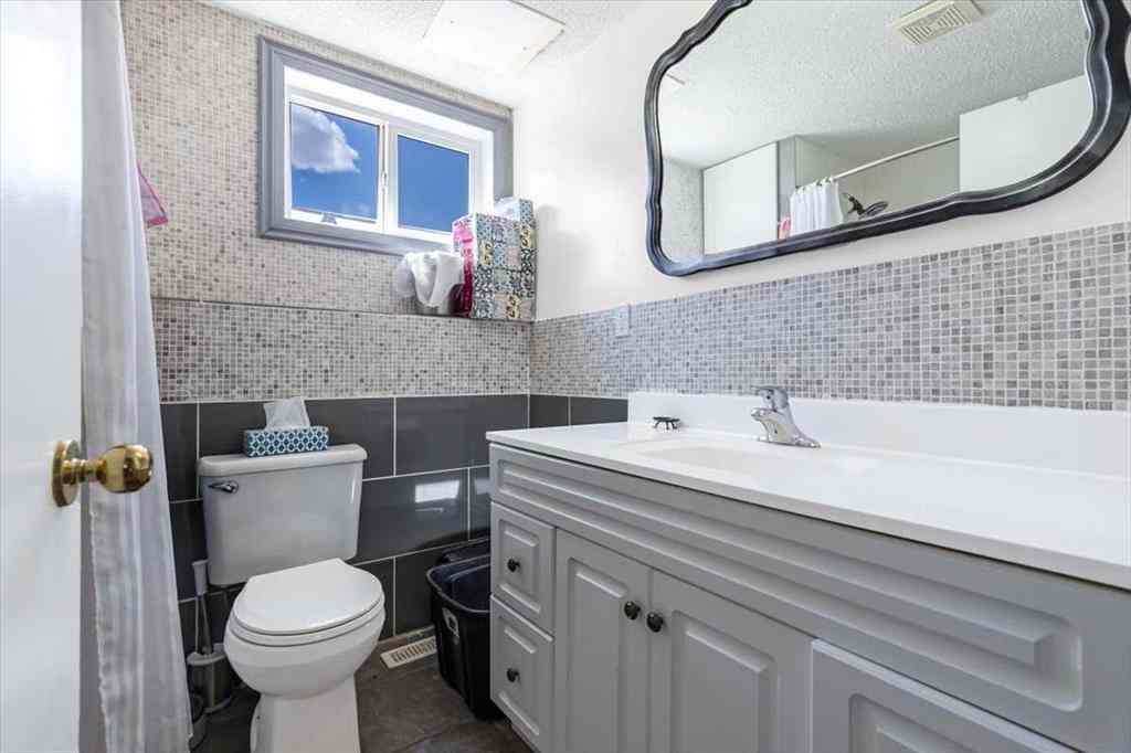 MLS® A2218796 - 193046 Range Road 245   in NONE Rural Vulcan County, Residential
