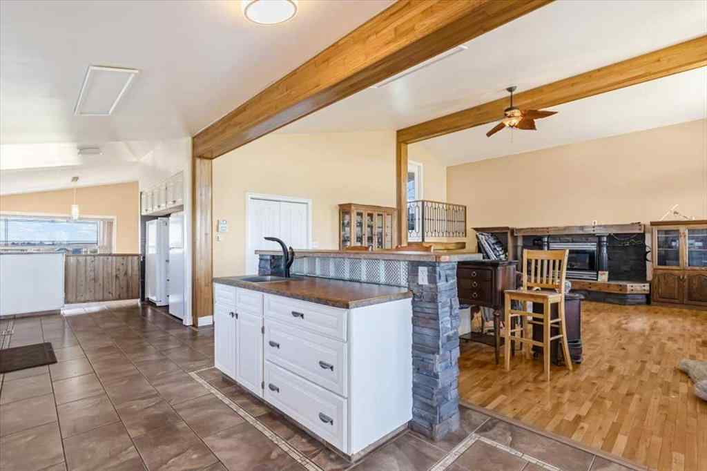 MLS® A2218796 - 193046 Range Road 245   in NONE Rural Vulcan County, Residential