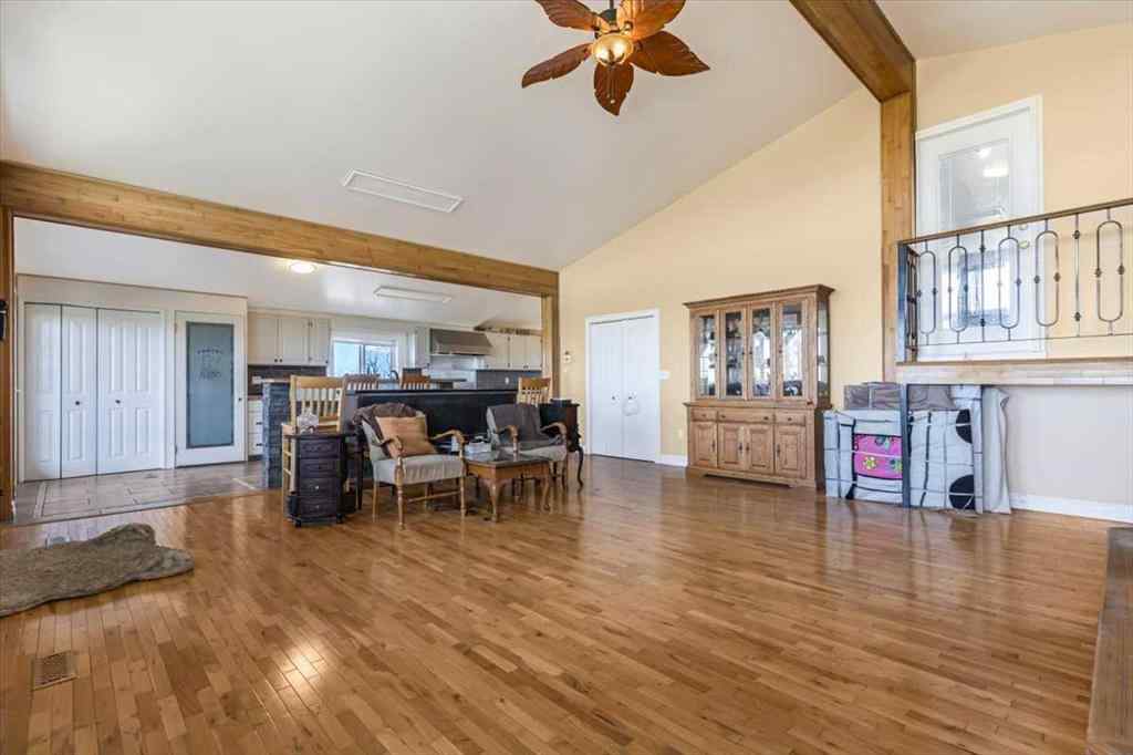 MLS® A2218796 - 193046 Range Road 245   in NONE Rural Vulcan County, Residential