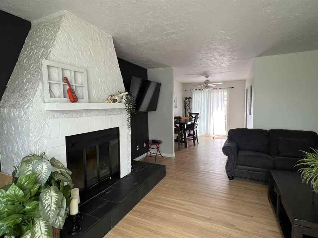 MLS® A2218815 - 4237 5 Ave   in Edson Edson, Residential