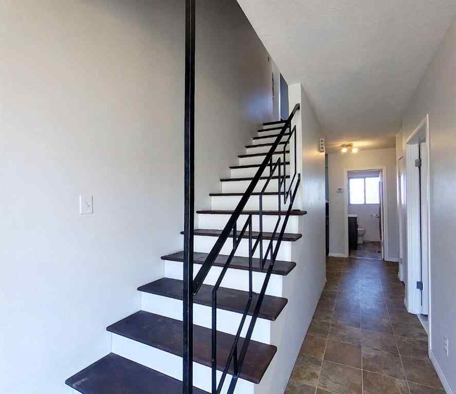 MLS® A2218815 - 4237 5 Ave   in Edson Edson, Residential