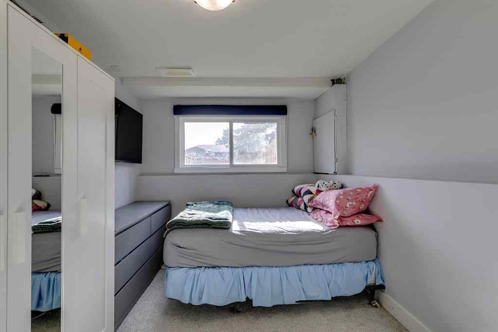 MLS® A2218870 - 140 Templehill Drive NE in Temple Calgary, Residential