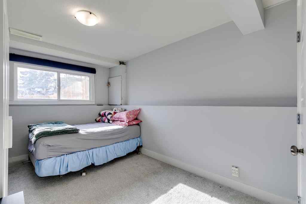 MLS® A2218870 - 140 Templehill Drive NE in Temple Calgary, Residential