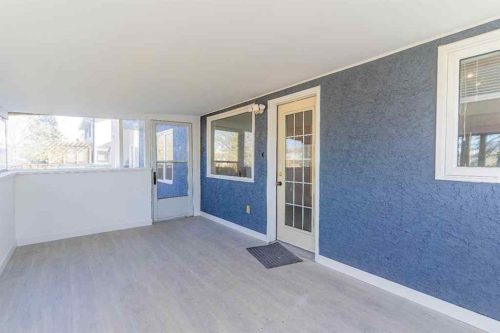 MLS® A2218952 - 266 Edgepark Way NW in Edgemont Calgary, Residential