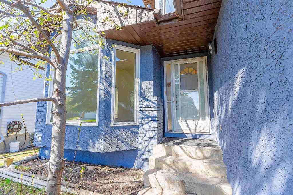 MLS® A2218952 - 266 Edgepark Way NW in Edgemont Calgary, Residential