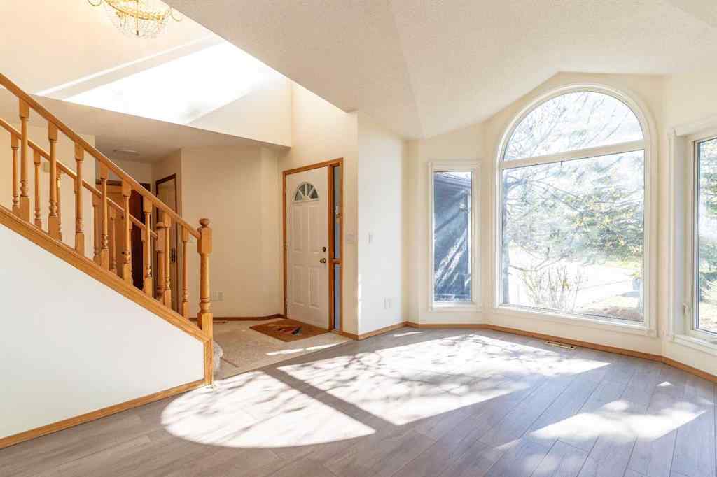 MLS® A2218952 - 266 Edgepark Way NW in Edgemont Calgary, Residential