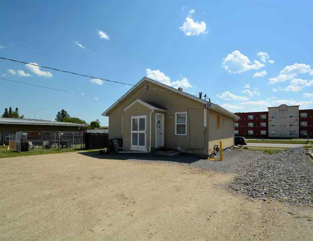 MLS® A2218973 - 5614 2 Avenue  in NONE Edson, Commercial