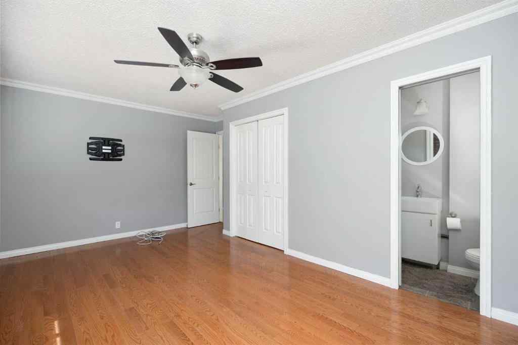 MLS® A2218984 - 577 Beacon Hill Drive  in Beacon Hill Fort McMurray, Residential