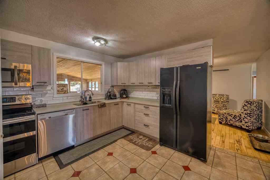 MLS® A2219019 - 354142 48 Avenue E in NONE Rural Foothills County, Residential