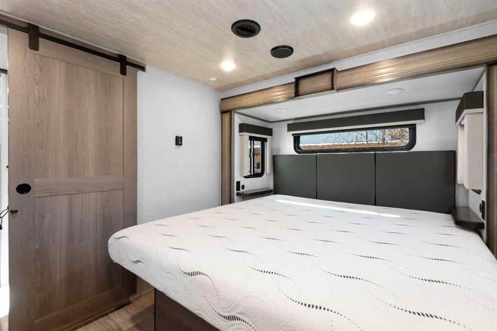 MLS® A2219023 - Unit #4 12044 Township Road 422   in  Rural Ponoka County, Land