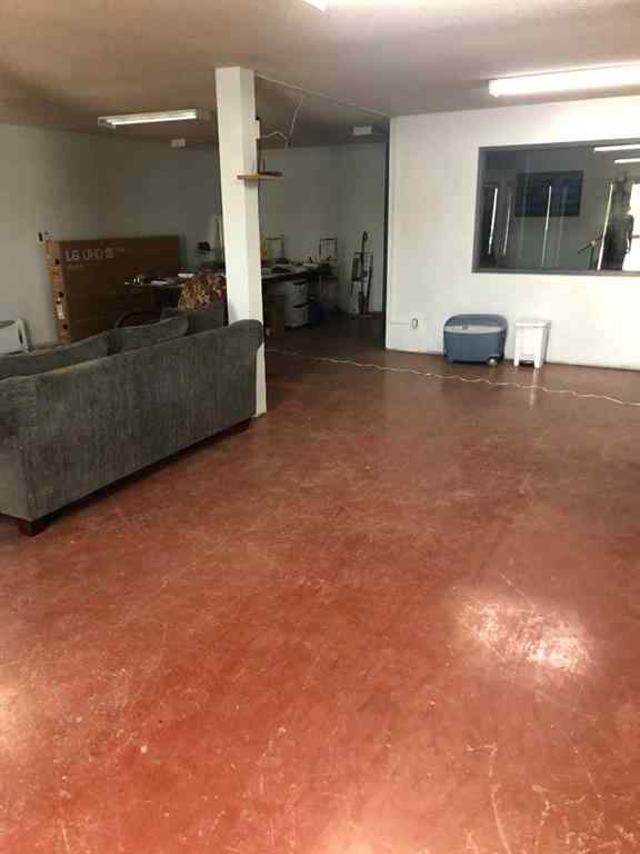 MLS® A2219227 - Unit #BAY 2 4635 FEDERATED Road  in NONE Swan Hills, Commercial