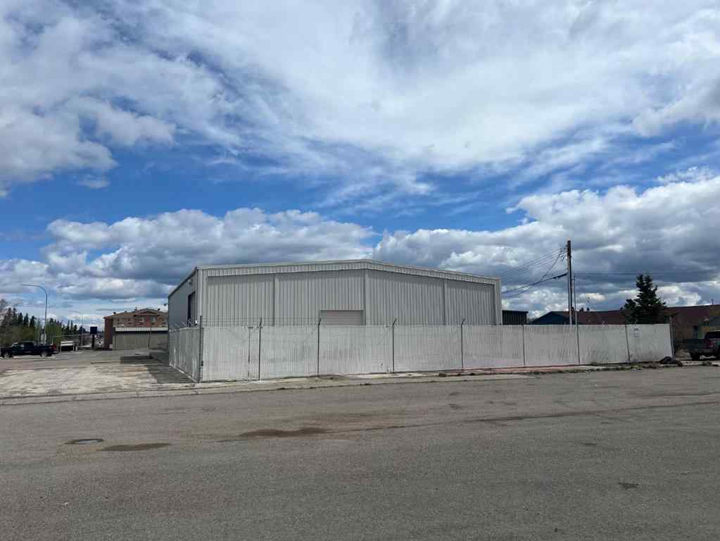 MLS® A2219231 - 5625 4 Avenue  in Edson Edson, Commercial