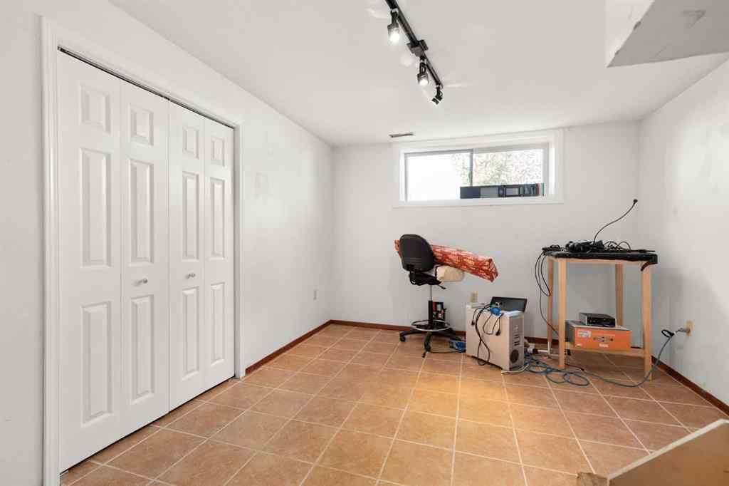MLS® A2219263 - 201 Mildred Street  in NONE Seven Persons, Residential