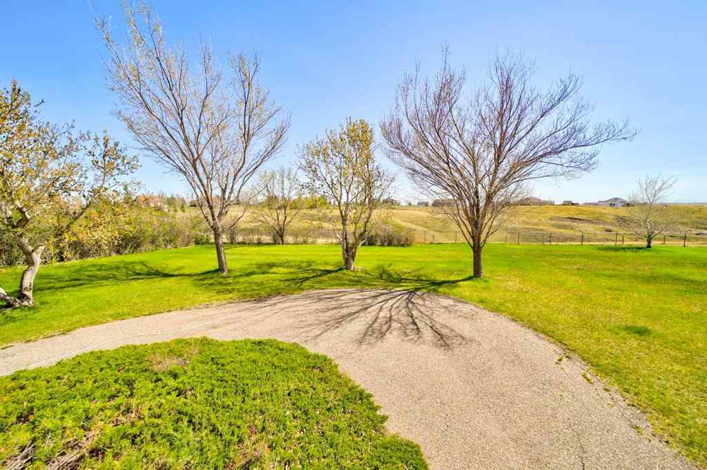 MLS® A2219297 - 217 Falcon Ridge Way  in  Rural Lethbridge County, Residential