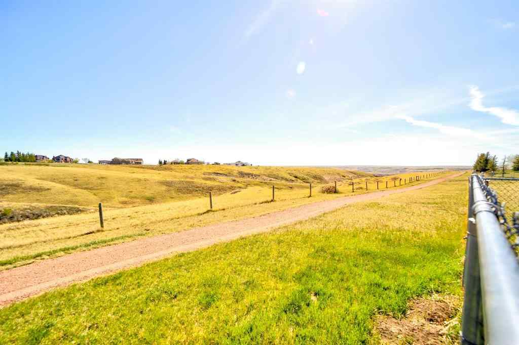 MLS® A2219297 - 217 Falcon Ridge Way  in  Rural Lethbridge County, Residential