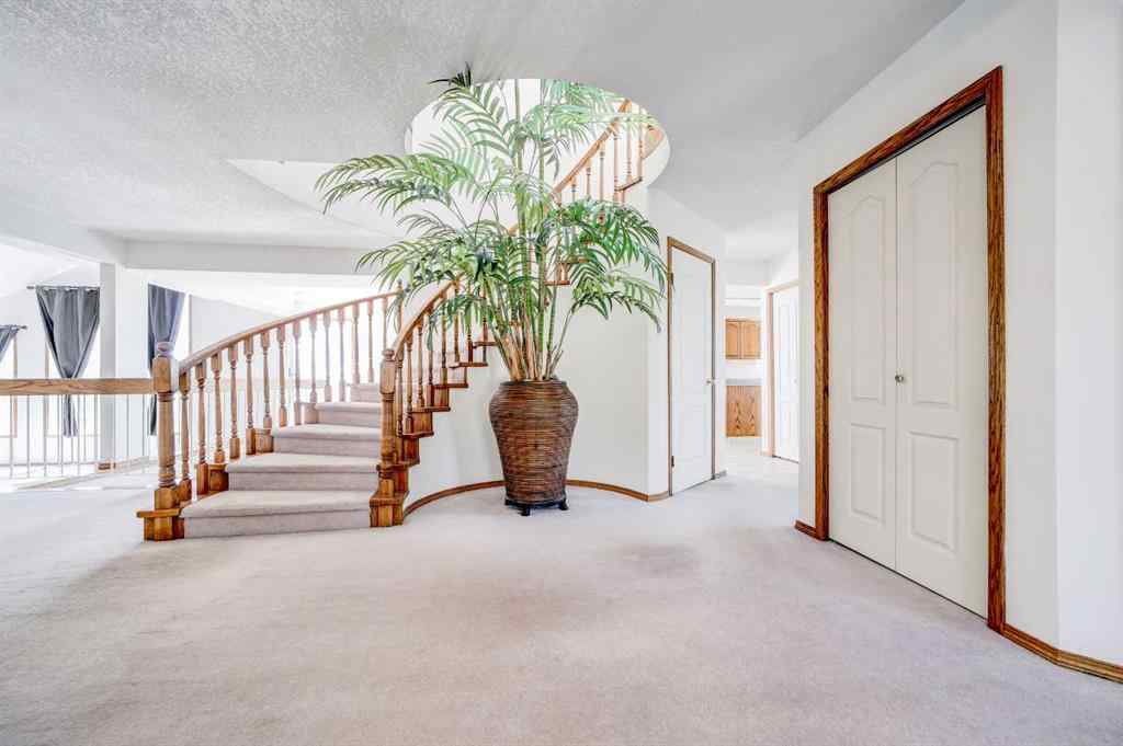 MLS® A2219297 - 217 Falcon Ridge Way  in  Rural Lethbridge County, Residential
