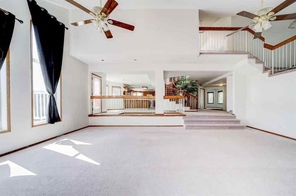 MLS® A2219297 - 217 Falcon Ridge Way  in  Rural Lethbridge County, Residential